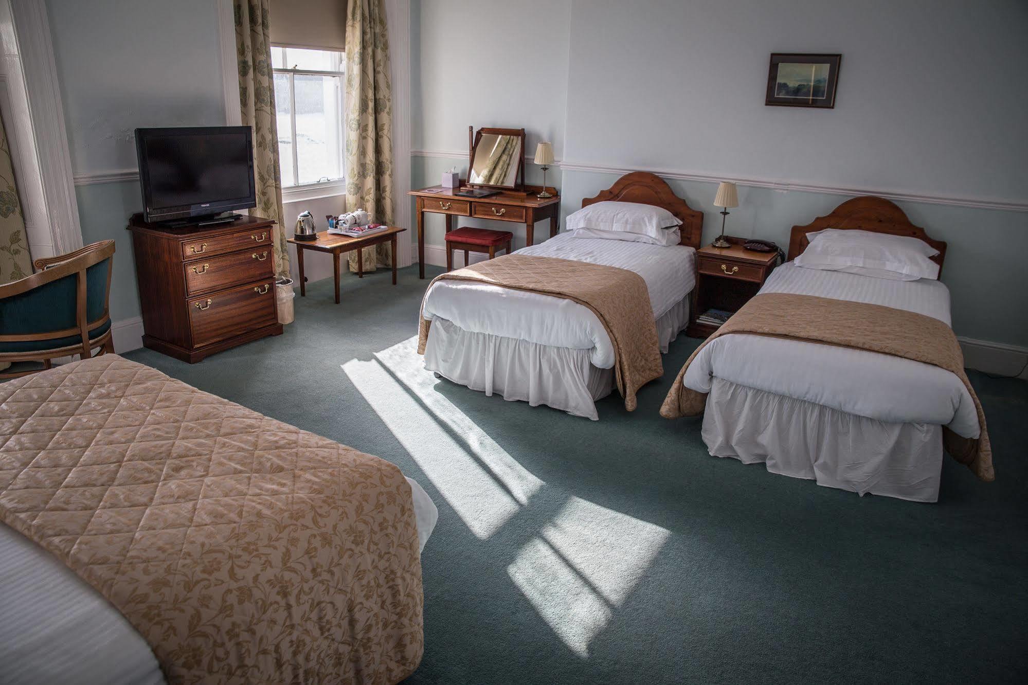 The Queens Hotel Penzance Buitenkant foto