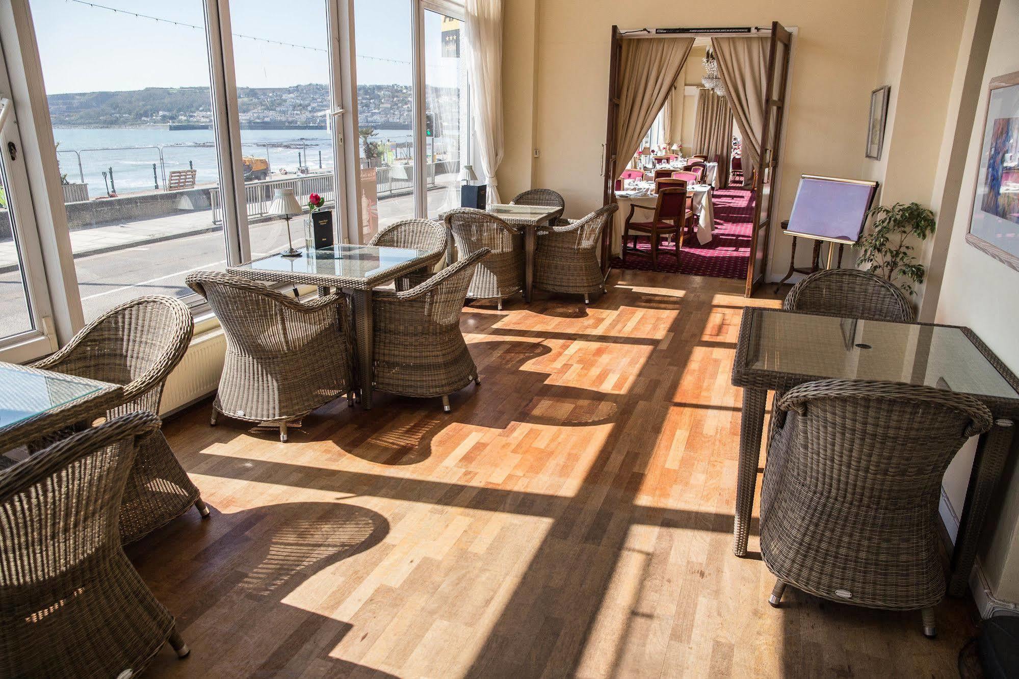 The Queens Hotel Penzance Buitenkant foto